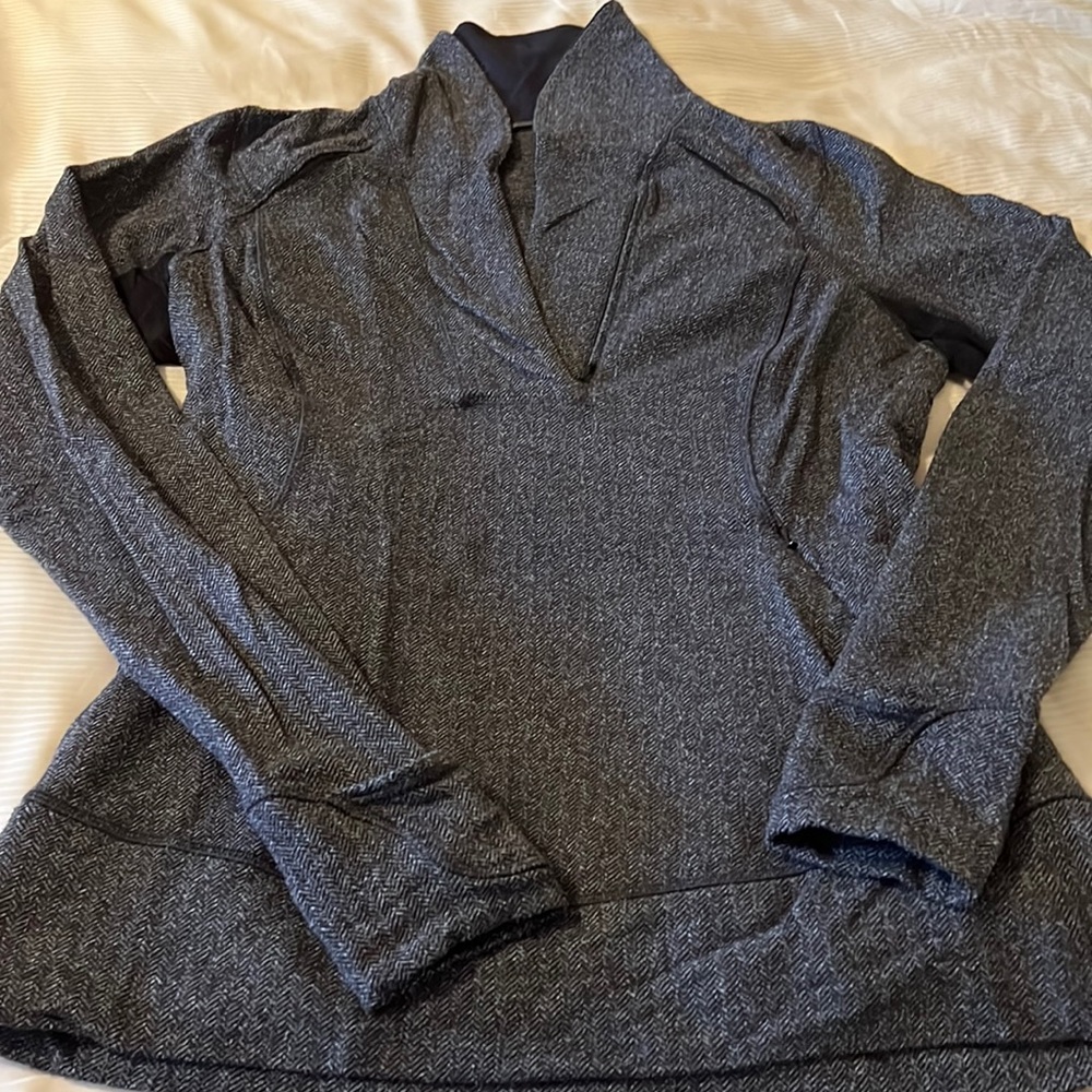 Lululemon Think Fast Mock Turtleneck Long Sleeve Size 10